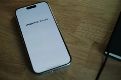 Казино Госип Слотс Мобилно приложение